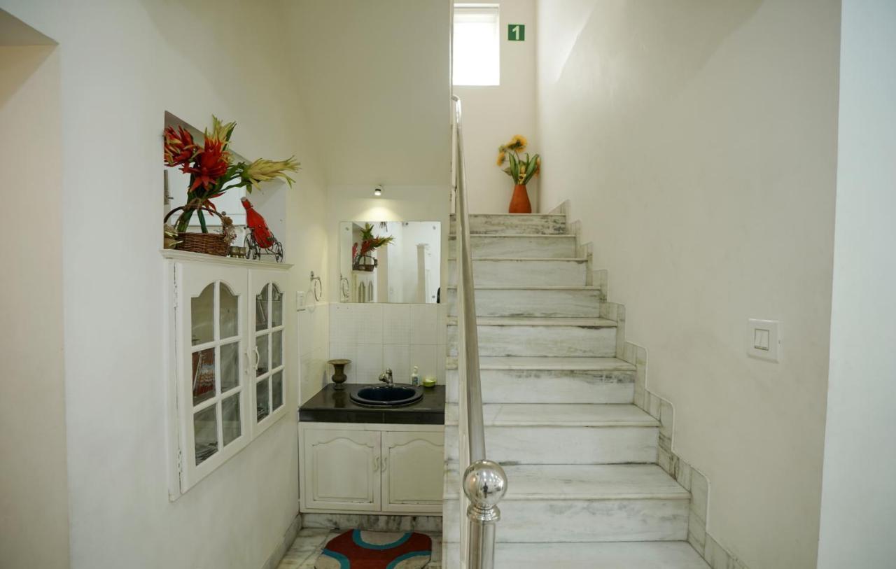 Adams Cottage Kochi Buitenkant foto